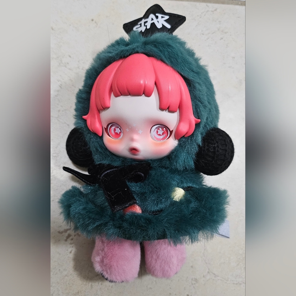 Popmart Skullpanda Winter Symphony *Partita